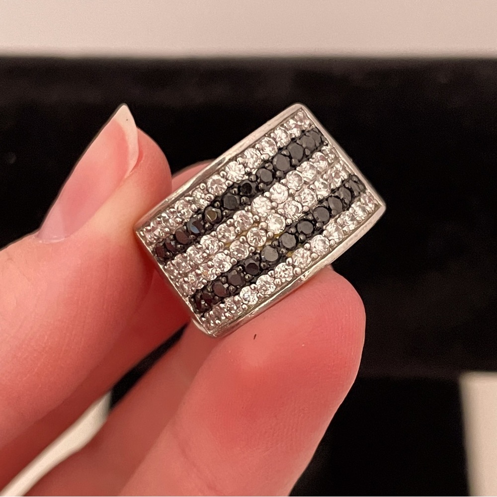 Vintage Heavy Silver Tone Whimsical Goth Black Rhinestone Deco Oversized Ring